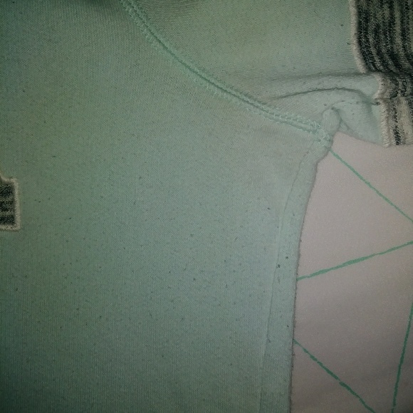 Sold Pink Vs hoodie/jogger set - Picture 5 of 6